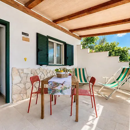Francesca Tatil Evi Peschici