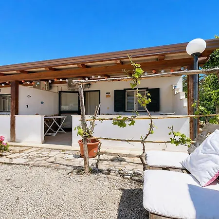 Francesca Tatil Evi Peschici