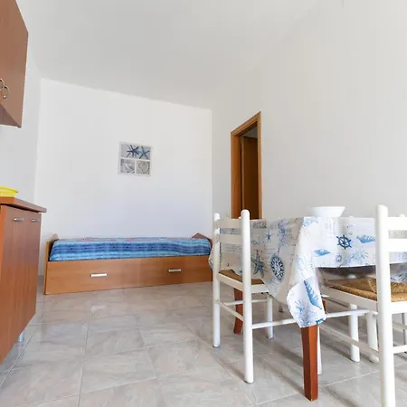 Francesca Tatil Evi *